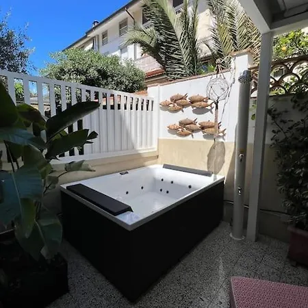 Casa Di Giugiu * Viareggio